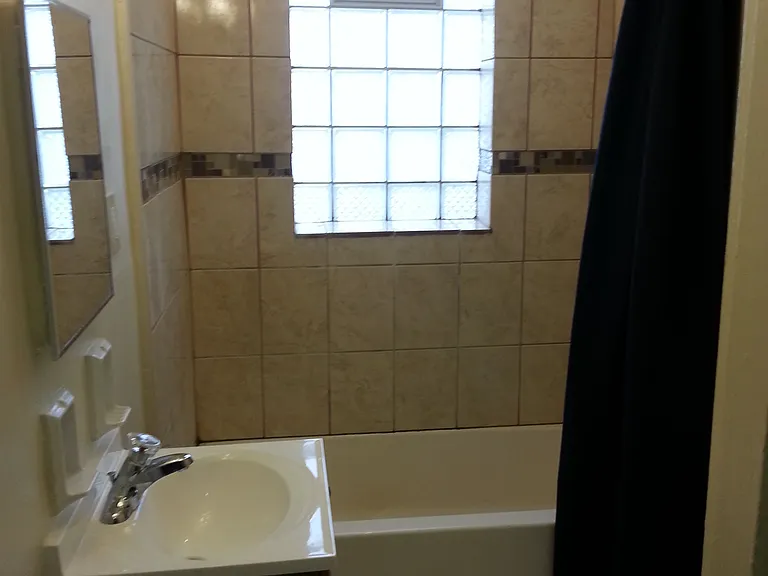 341 Kenmont Ave — Photo 7