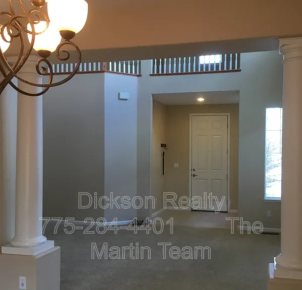 2741 Albazano Dr — Photo 2