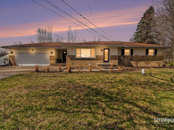 1120 S Loomis Rd, Mount Pleasant, MI 48858