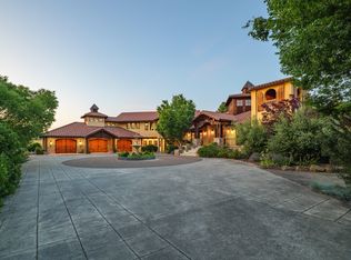 4425 Campbell Rd, Phoenix, OR 97535