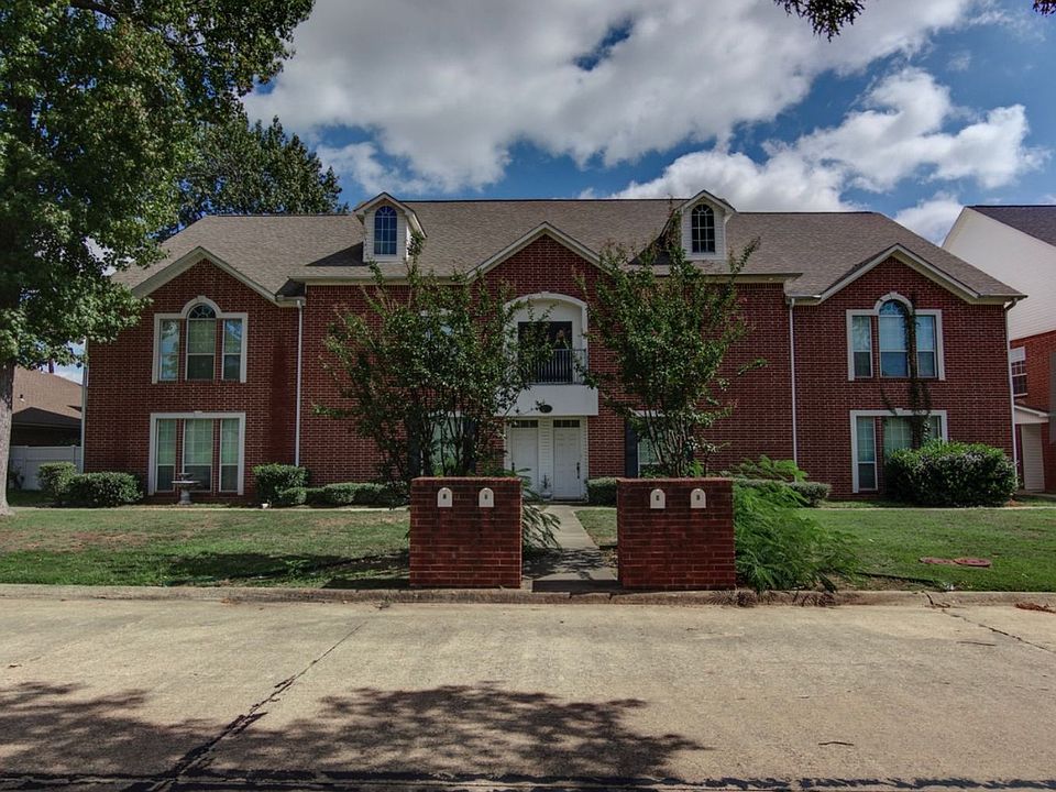 1st image of 6 Fernwood Dr #B