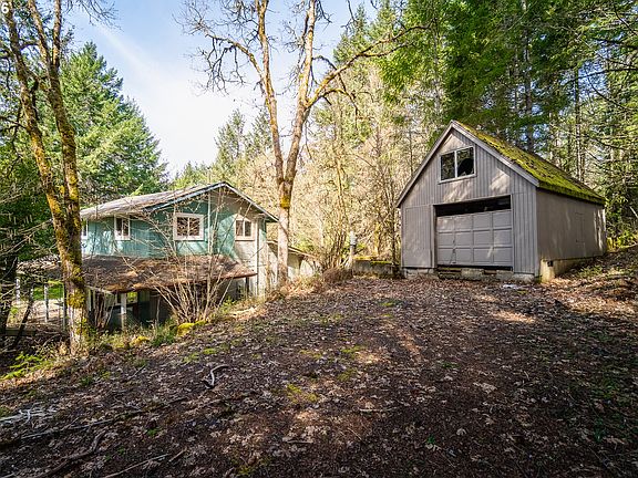 4th image of 23939 Raze Rd