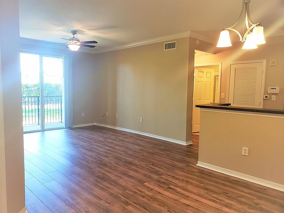 5th image of 15055 Michelangelo Blvd APT 104