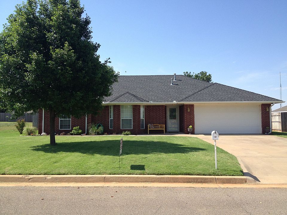 1st image of 106 Calhoon St