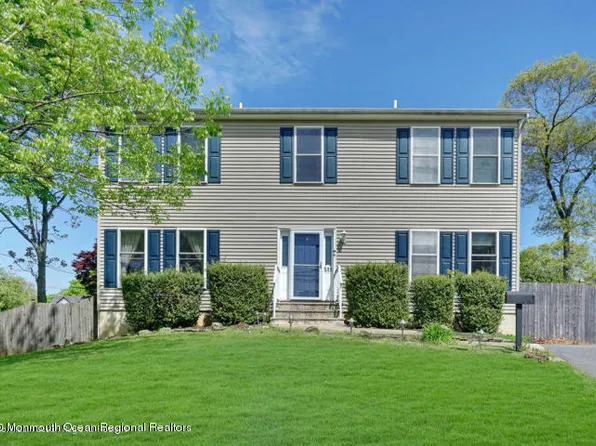 511 W Park Ave, Oakhurst, NJ 07755