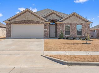 4021 High Plains Dr, Sanger, TX 76266