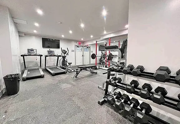 Rented by ERNY LLC | media 11