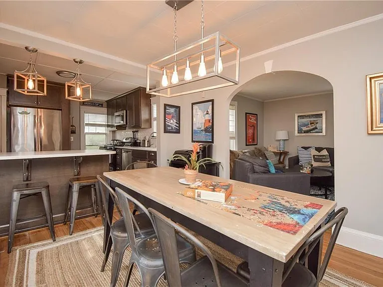 16 Vaughan Ave #2 — Photo 14