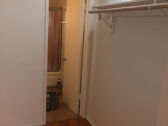 4th image of 825 Westbourne Dr