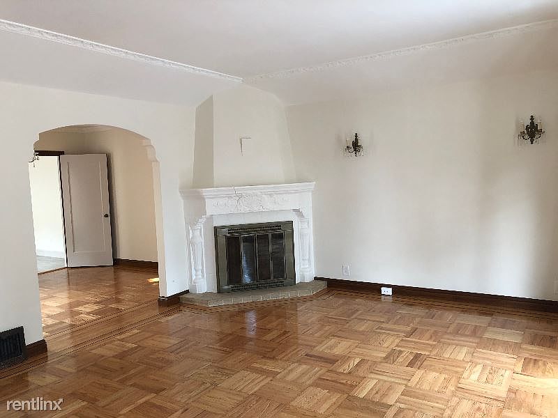 1st image of 1447 37th Ave
