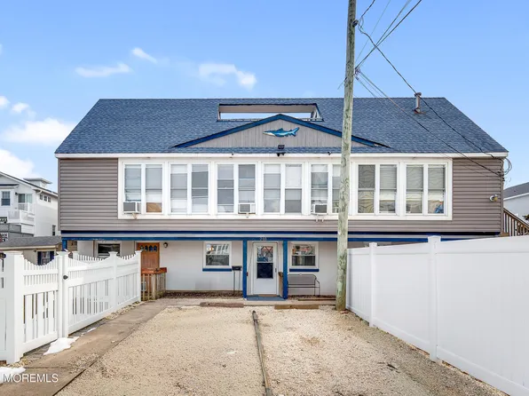 200-202 3rd Avenue, Manasquan, NJ 08736