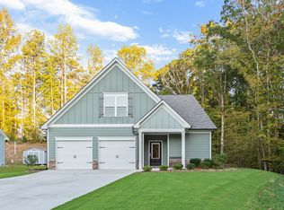 186 Azalea Lakes Dr, Dallas, GA 30157