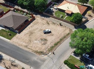 1102 Madrid St, Roswell, NM 88201
