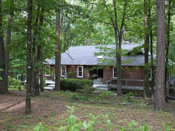 110 Evergreen Estates Dr, Russellville, AR 72802