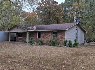 952 Joyce Dr, Benton, AR 72019