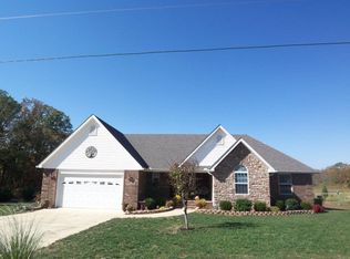 15 Callaway Dr, Buchanan, TN 38222