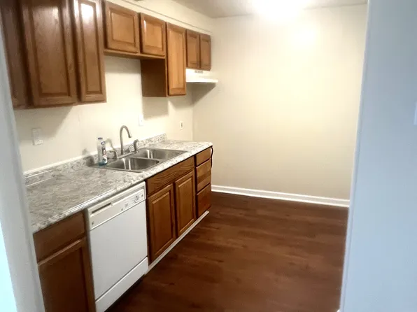 239 W 16th St #4, Erie, PA 16502