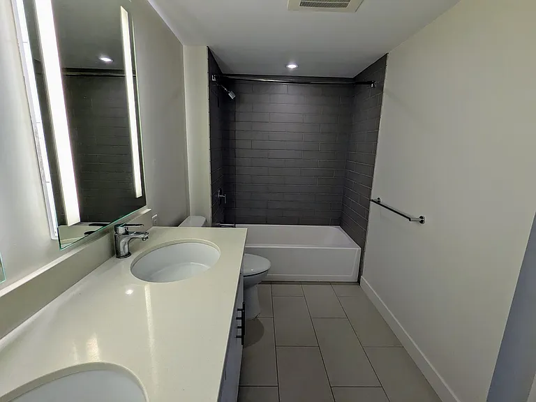 888 Kapiolani Blvd #811 — Photo 17