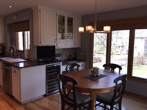 5th image of 16606 Elm St