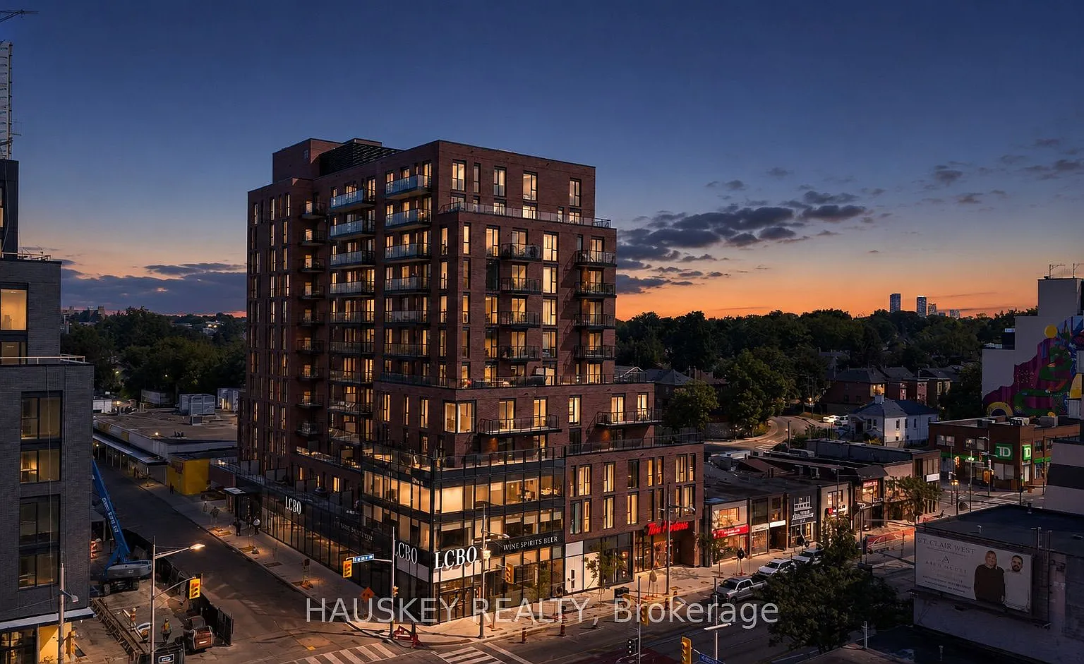 3 bed, $3,900 — Photo 1