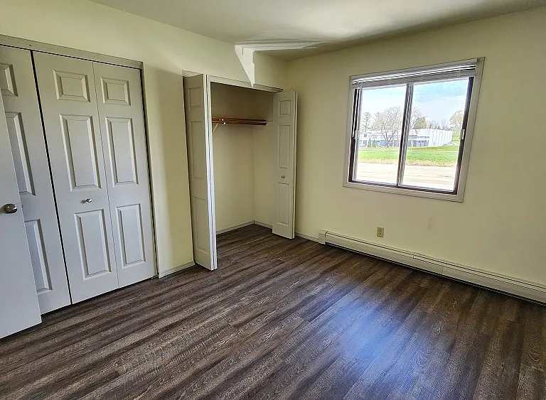 Heritage Apartments — Photo 37
