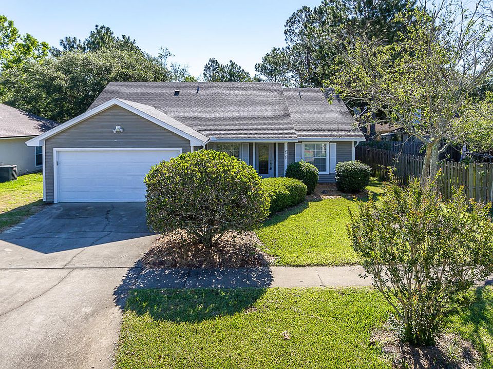 1st image of 2029 Capistrano Dr