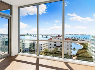 111 Golden Gate #701, Sarasota, FL 34236