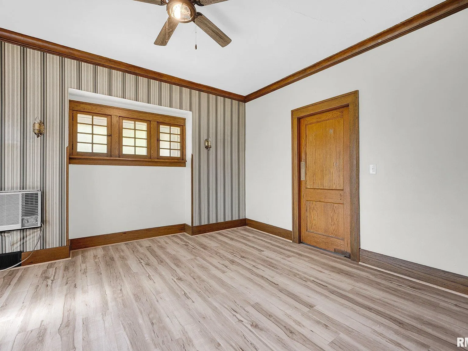 3 bed, 1.5 bath, 1622 sqft, $1,700 — Photo 4