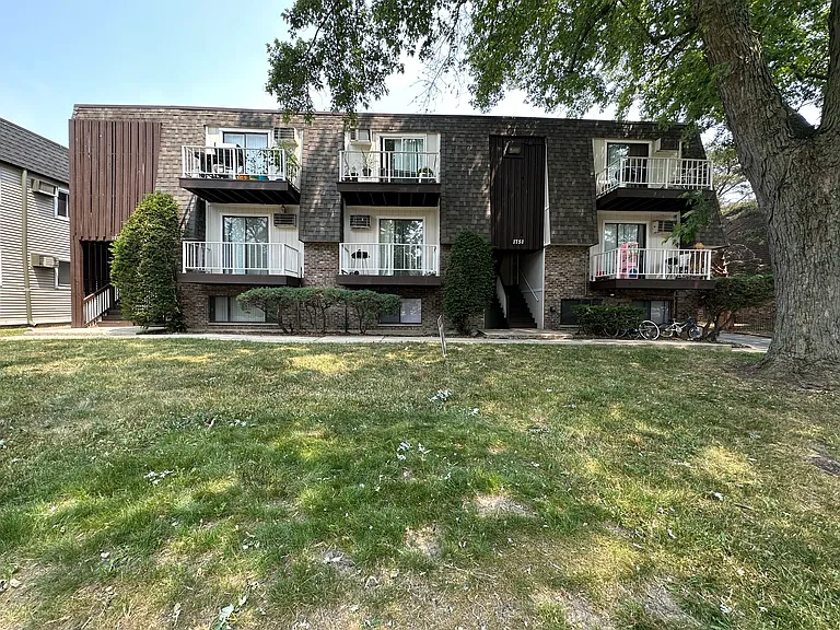 1751 Felten Rd #1 — Photo 1
