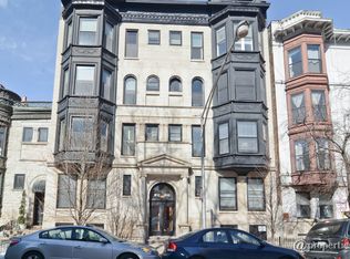 610 W Surf St APT 2A, Chicago, IL 60657
