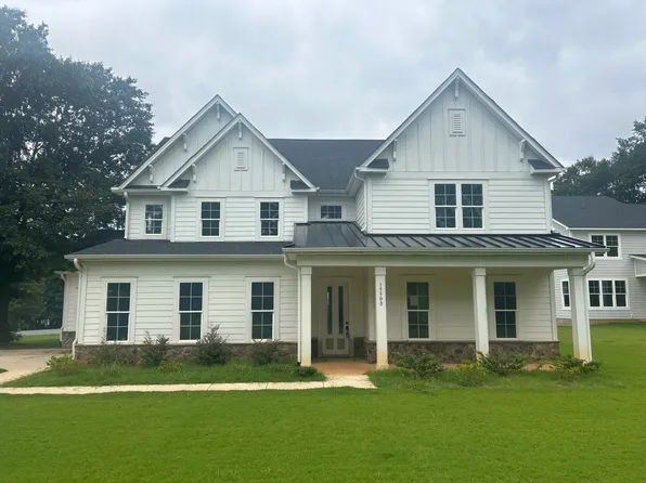 15900 Cramur Dr, Huntersville, NC 28078