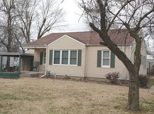 707 Jackson St, Lamar, MO 64759