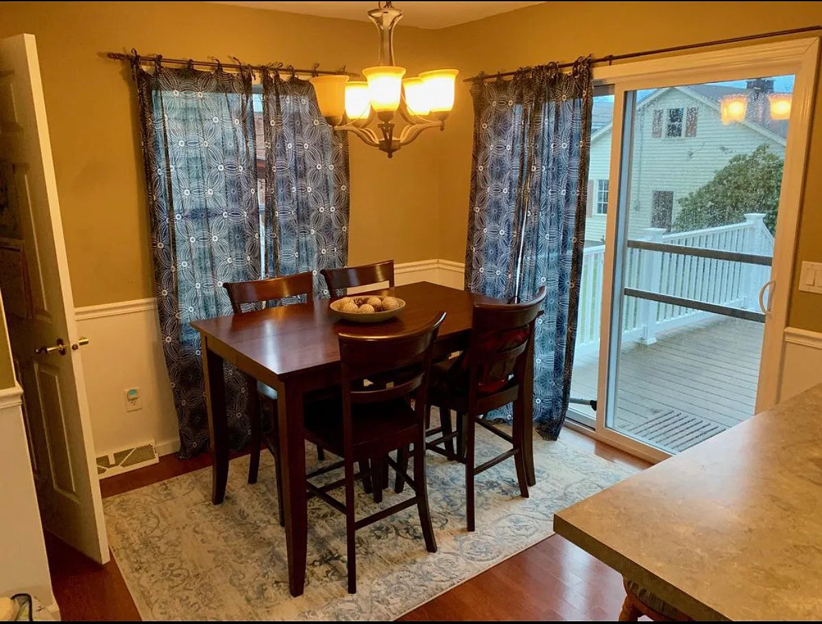 3 bed, 1.5 bath, 1200 sqft, $2,200 — Photo 4