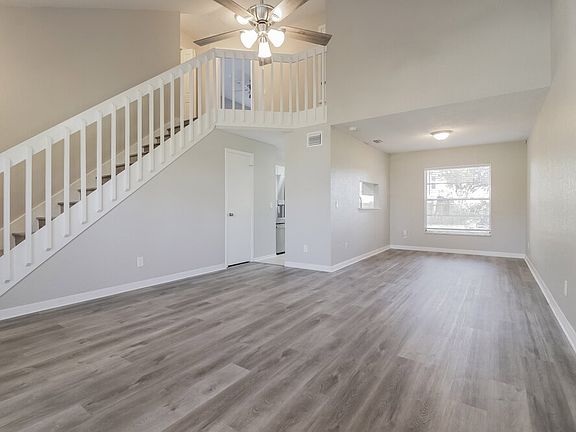 4th image of 7808 Farnsworth Ct