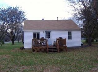 101 E Concord St, Appleton City, MO 64724