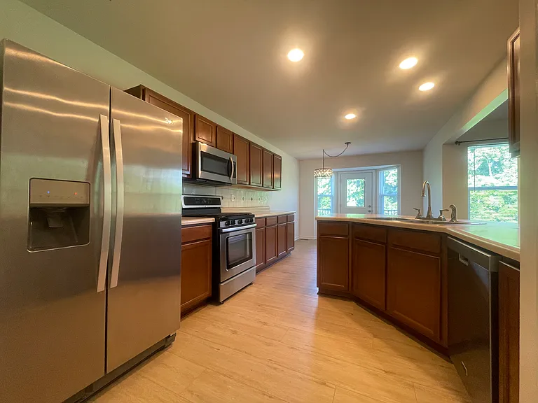 5526 Ashboro Dr — Photo 6