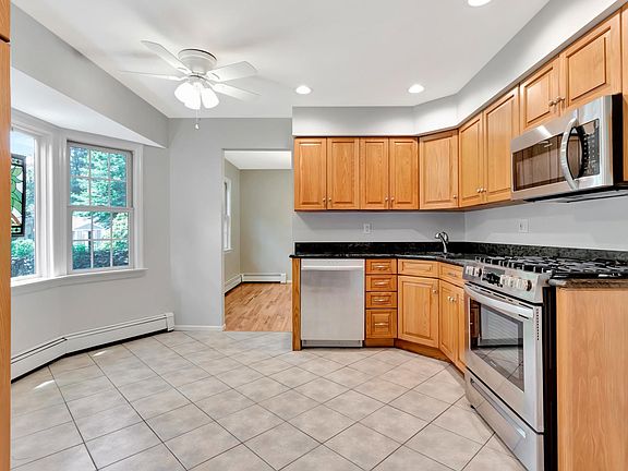 2nd image of 83 Circle Dr