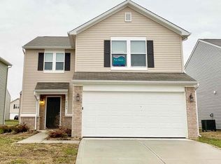 8123 Fisher Bend Dr, Indianapolis, IN 46239