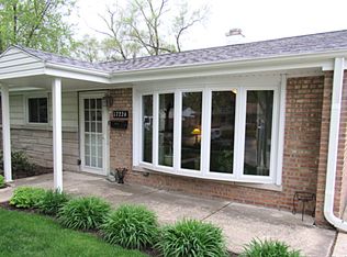 17226 Walter St, Lansing, IL 60438