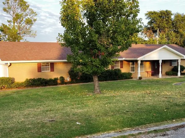 108 Grandview Ave, Pauls Valley, OK 73075