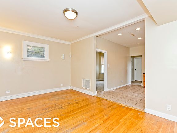 3rd image of 1048 N Monticello Ave #2