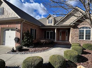936 Mallard Landing Blvd, Clemmons, NC 27012