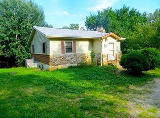 1509 Ridgehaven Rd, Mammoth Spring, AR 72554