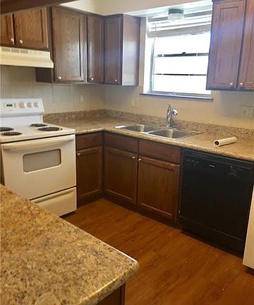 4th image of 712 Carrollton Ave APT C