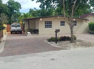 415 NW 23rd Pl, Miami, FL 33125