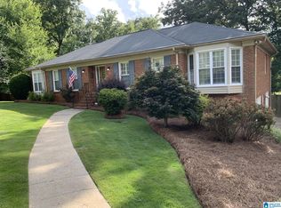 6516 Quail Run Dr, Pelham, AL 35124