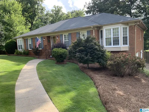6516 Quail Run Dr, Pelham, AL 35124