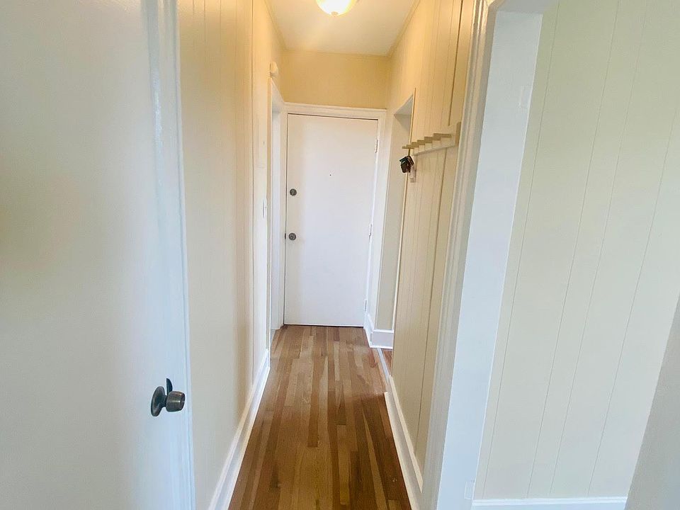 1st image of 35 Altonwood Pl APT 6