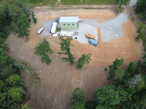 3rd image of 21474 Cavern Dr