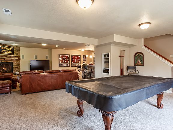 Lower level family/game area